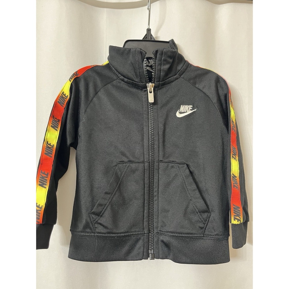 Nike Baby Boy Full Zip Track Jacket Long Sleeve‎        12 Months.  H36